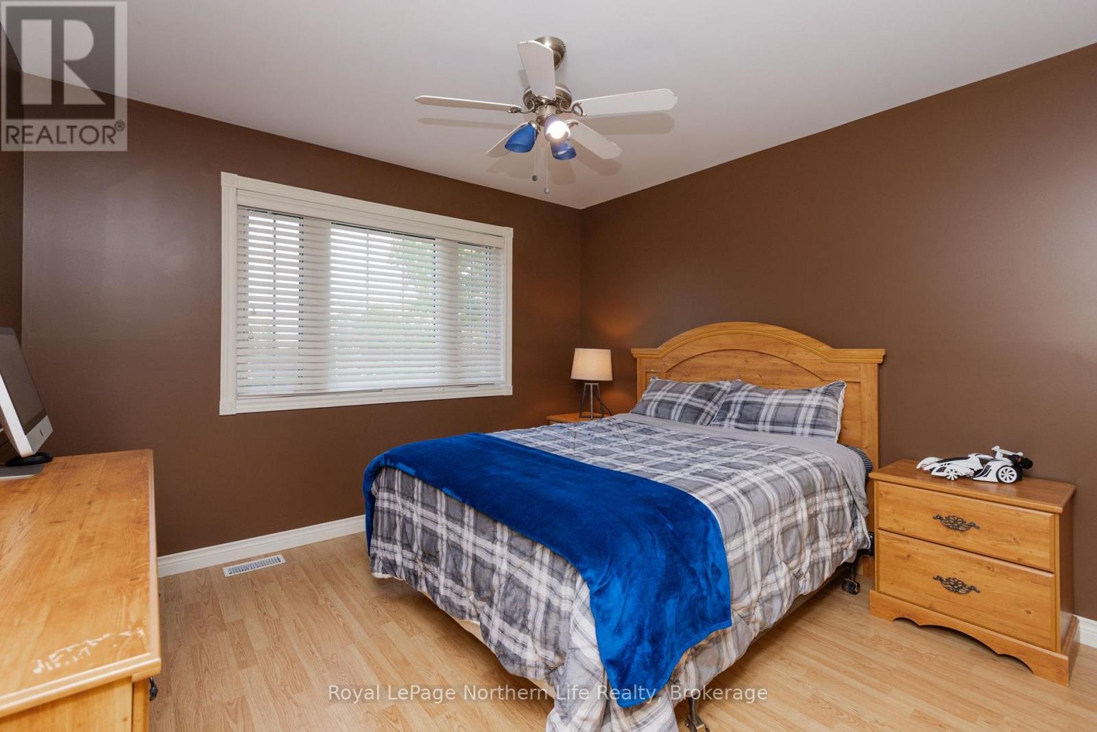 14 MELISSA CRESCENT - Image 21