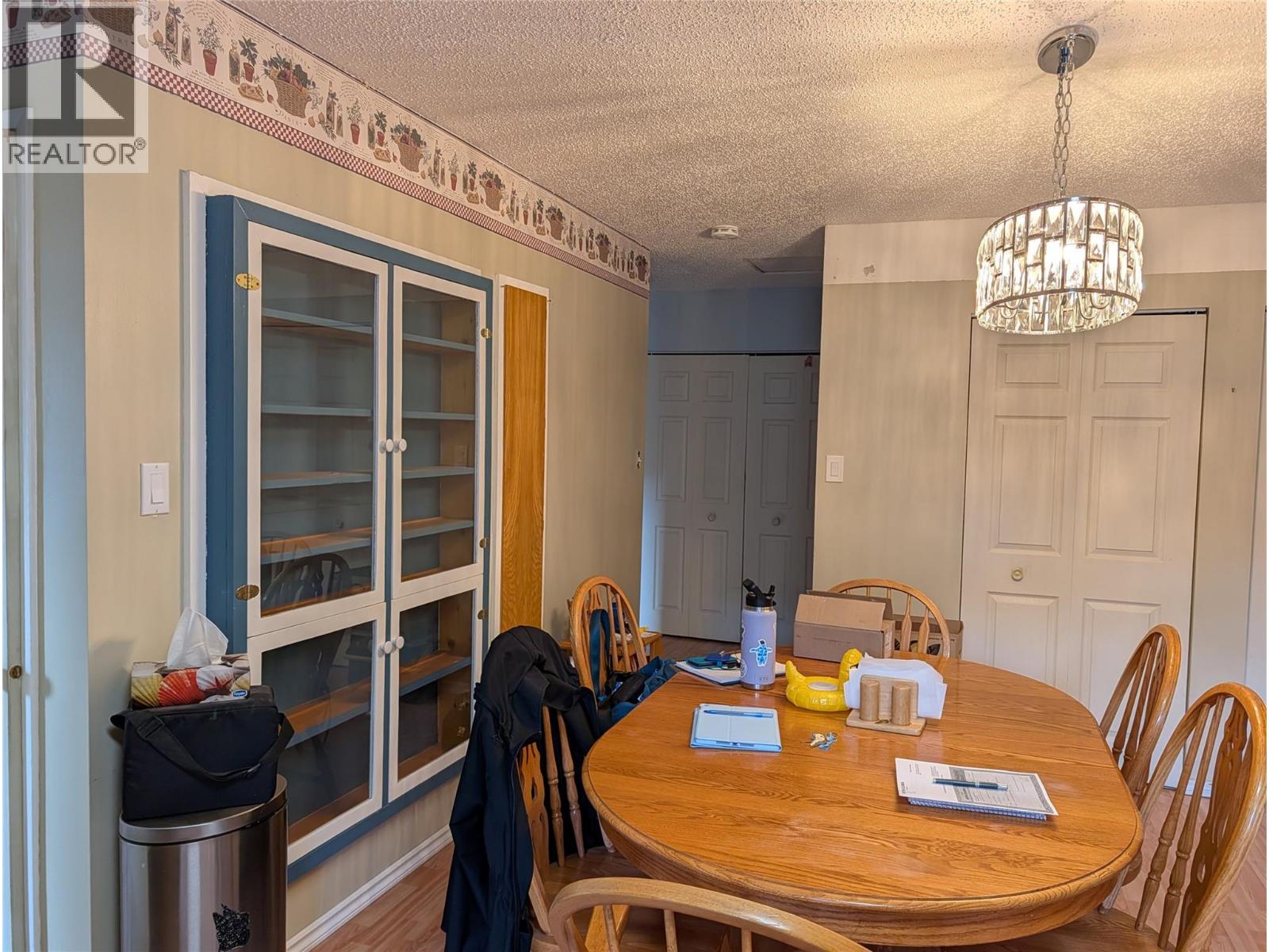 8893 Holding Road - Image 9