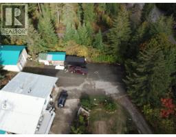 8893 Holding Road, Adams Lake, BC V0E1M2 Photo 35