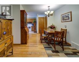 Kitchen - 229 Datas Drive E, Clearview, ON L0M1S0 Photo 12