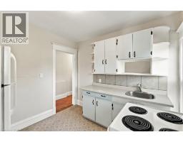 100 Balsam Avenue S, Hamilton, ON L8M3B3 Photo 26