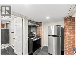 100 Balsam Avenue S, Hamilton, ON L8M3B3 Photo 9