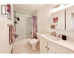 3 - 46 Three Valleys Drive, Toronto, ON M3A3B5 Photo 20