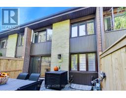 3 - 46 Three Valleys Drive, Toronto, ON M3A3B5 Photo 25