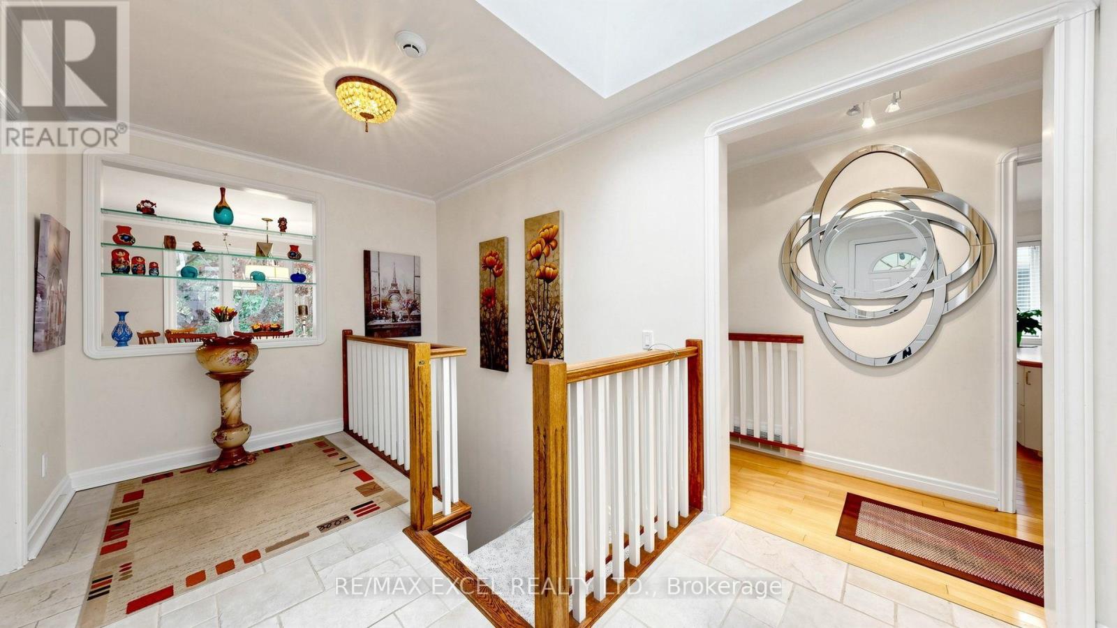 131 BURBANK DRIVE - 22