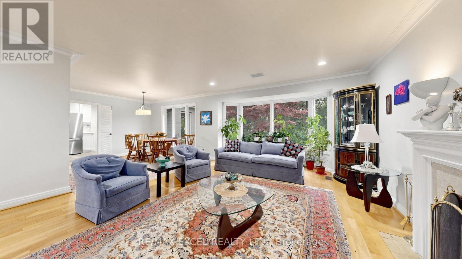 Photo of 131 BURBANK DRIVE