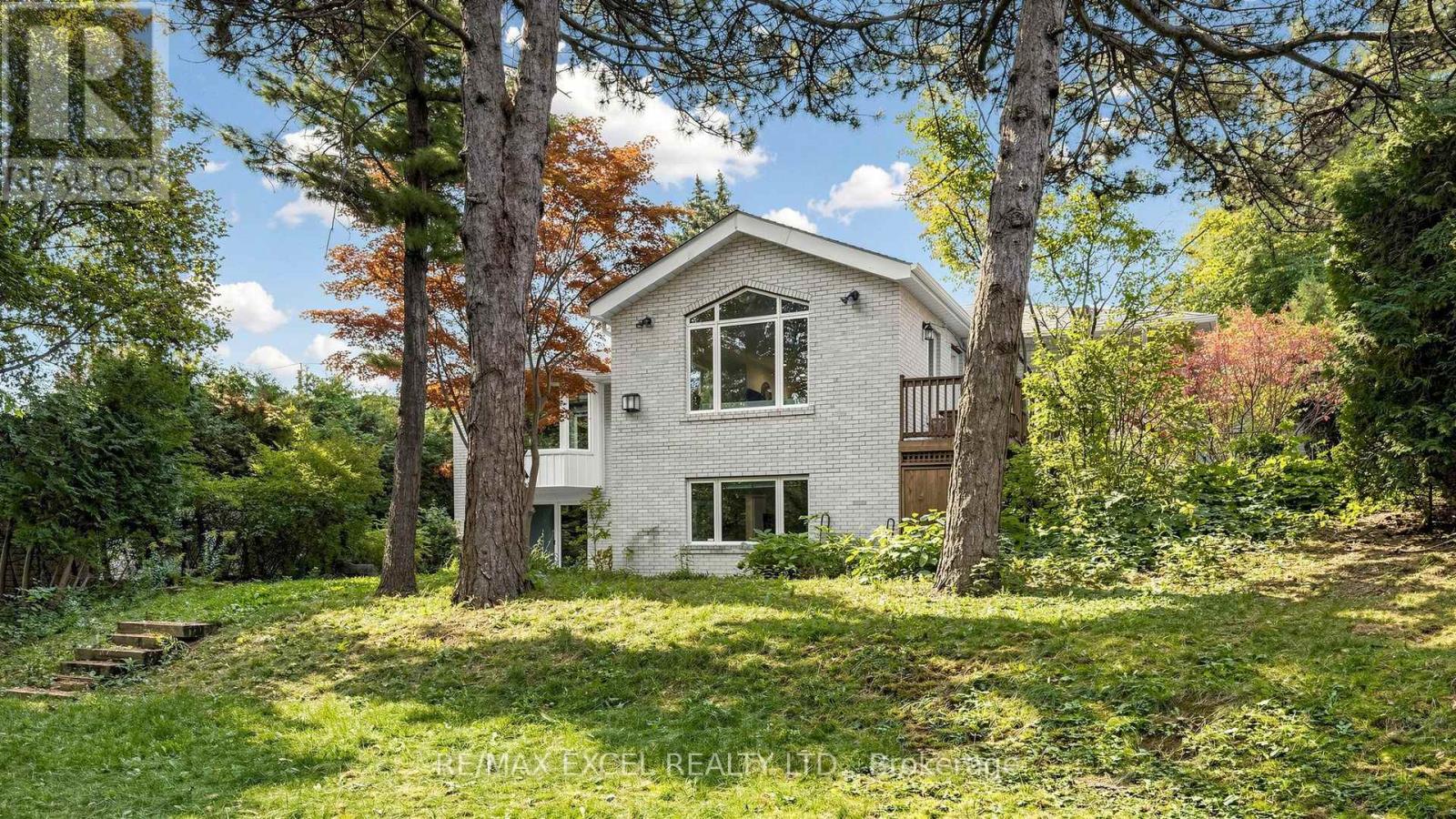 131 BURBANK DRIVE - Image 48