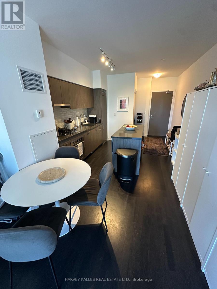 Photo of 501 St Clair Avenue