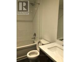 412 - 501 St Clair Avenue W, Toronto, ON M5P0A2 Photo 7