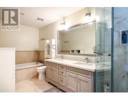 Th9 - 21 Burkebrook Place, Toronto, ON M4G0A2 Photo 29