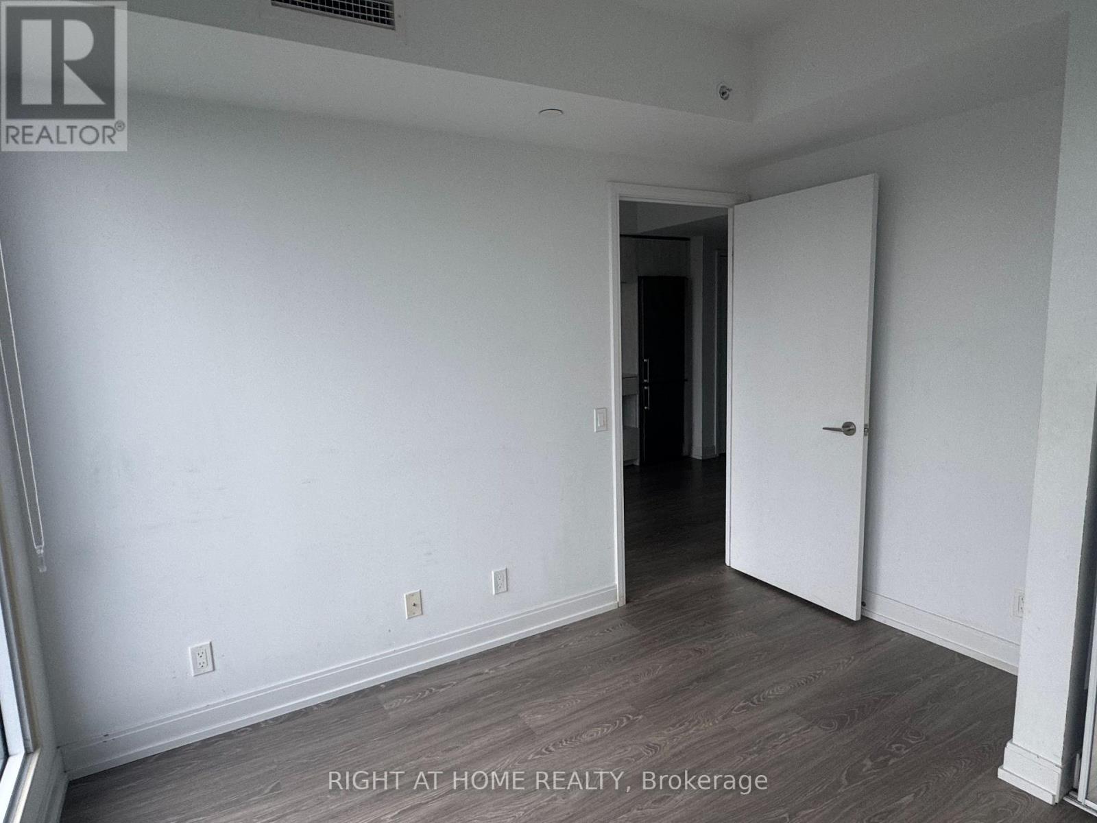 #3708 181 DUNDAS STREET E - Image 10