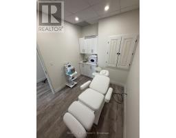125 - 701 Sheppard Avenue W, Toronto, ON M3H0B2 Photo 8