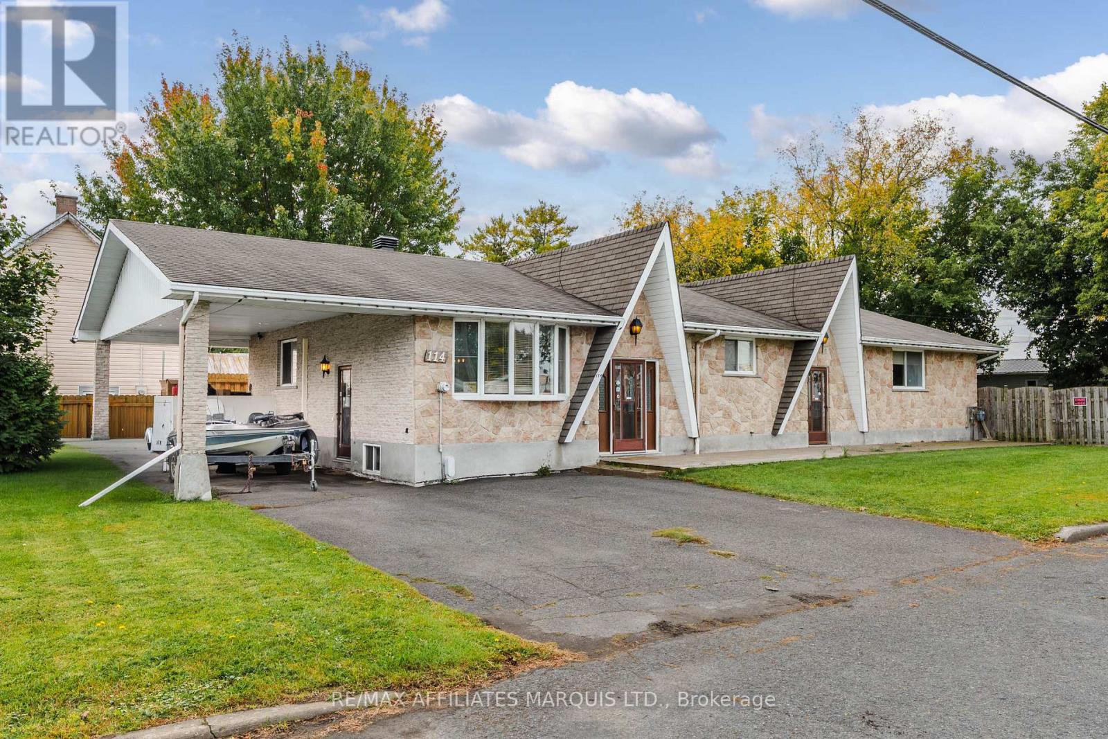 114 ST GEORGE STREET W - 2