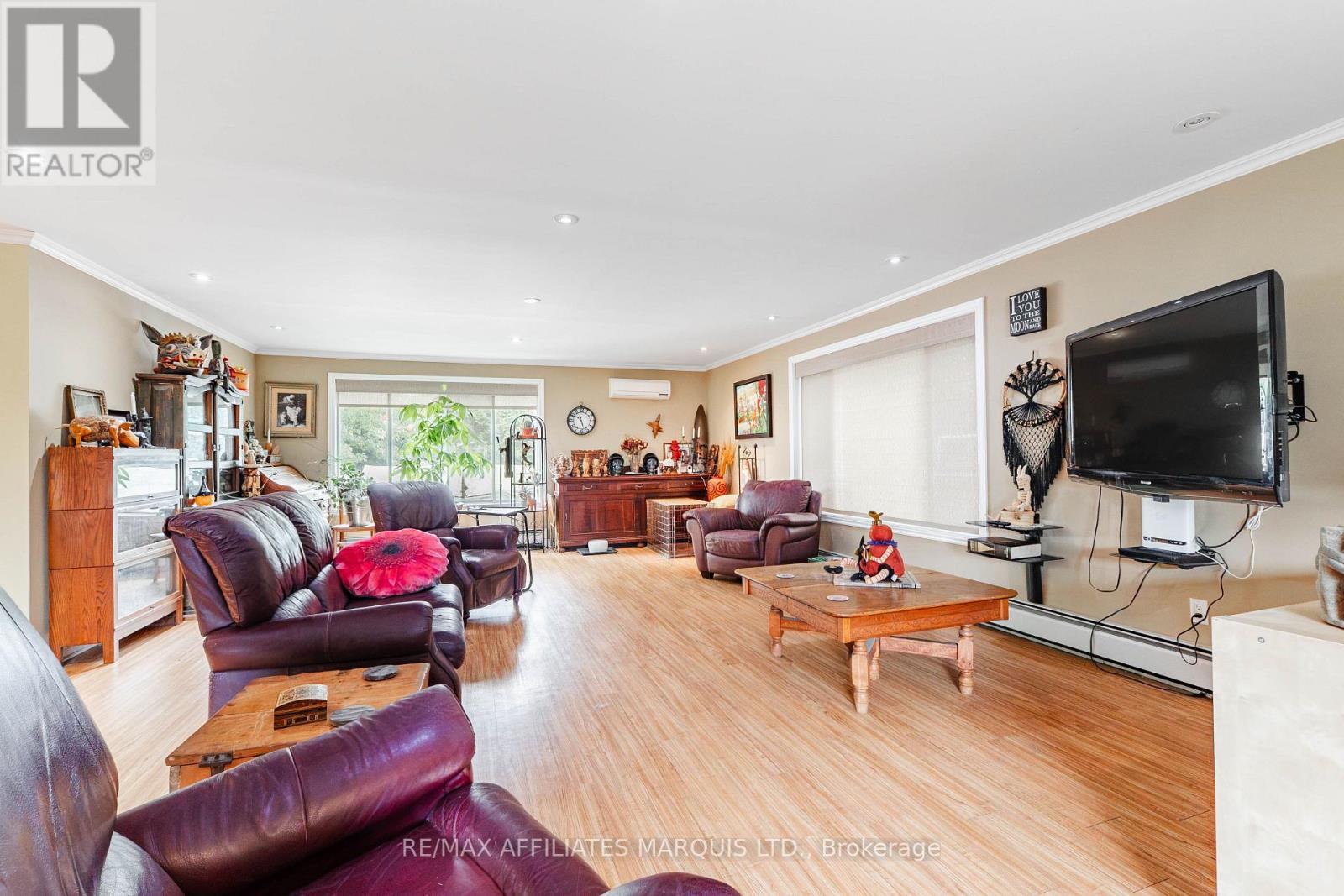 114 ST GEORGE STREET W - 23
