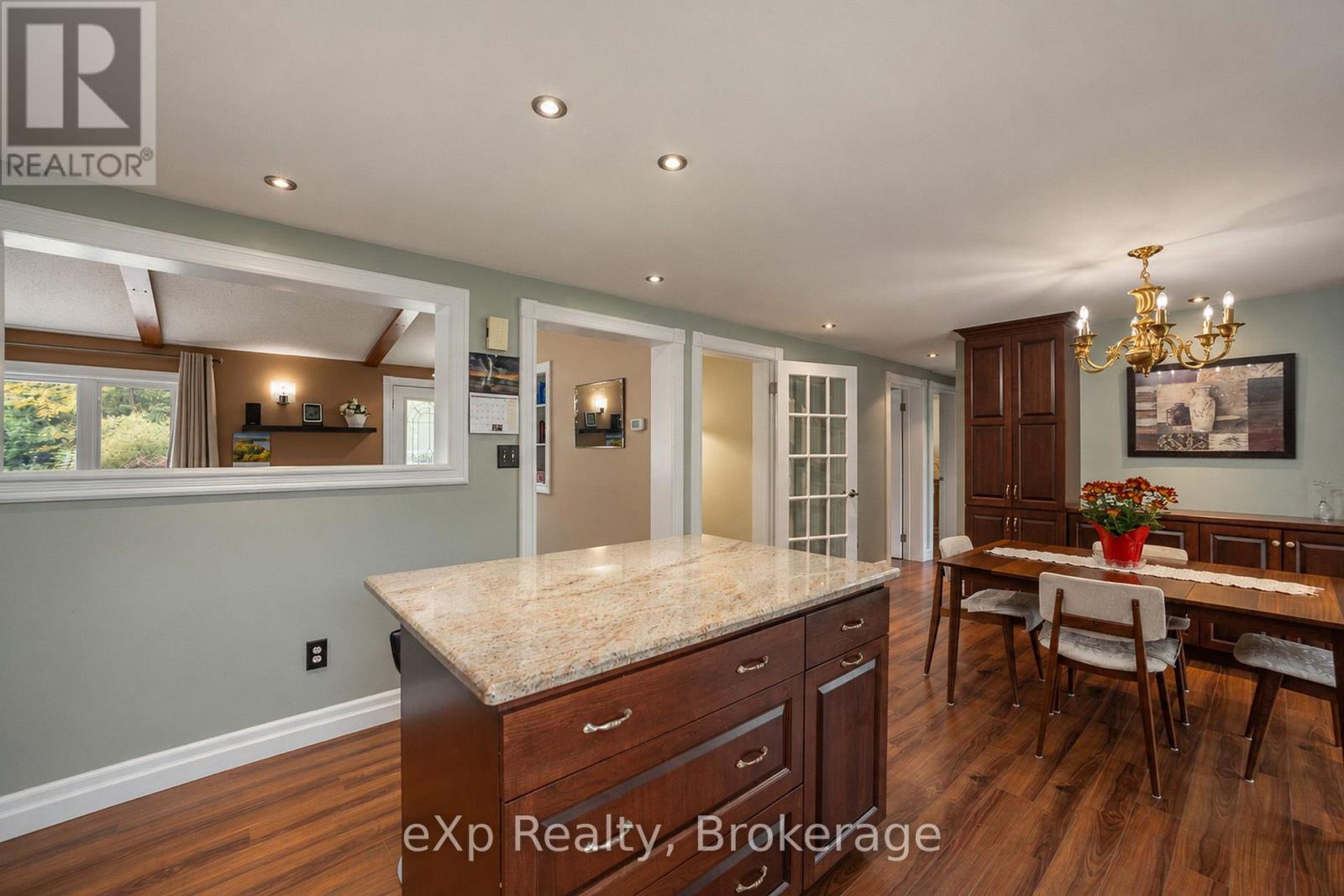 350144 BAYSHORE ROAD - 9