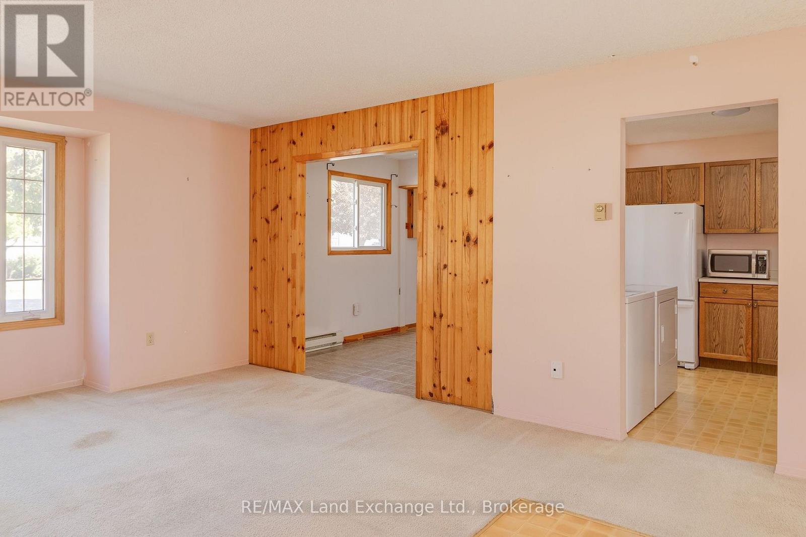 #20 303 WATERLOO STREET - Image 4