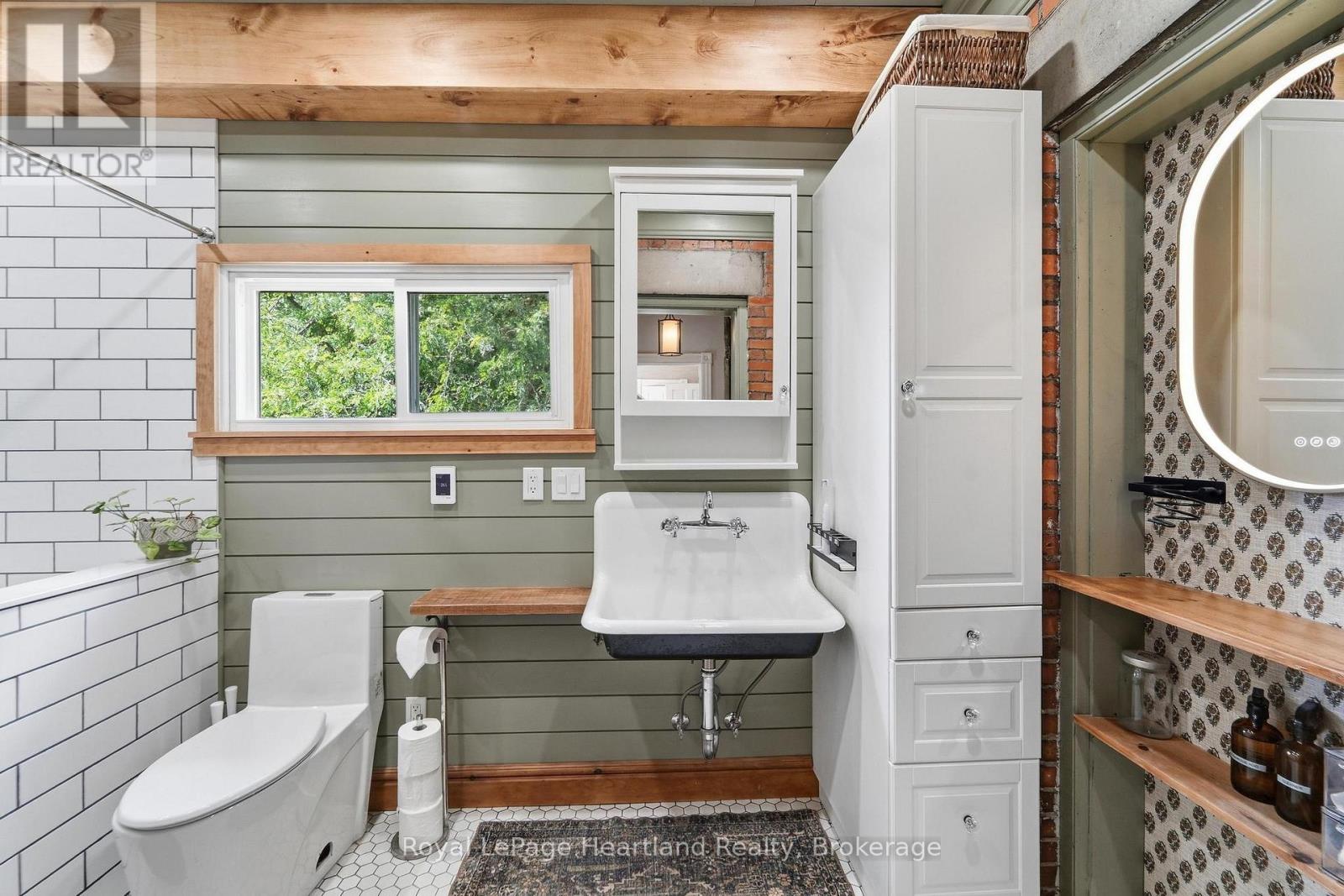 73080 AIRPORT LINE - Image 31
