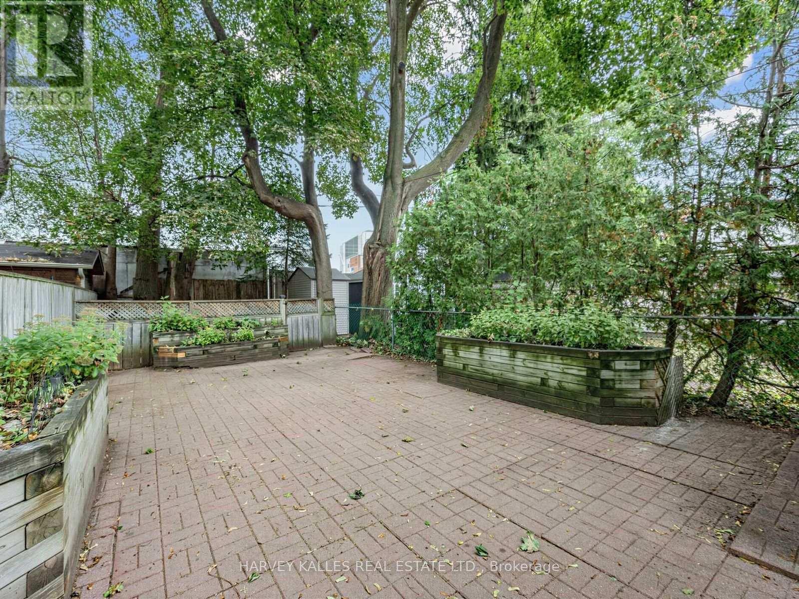 4 KENRAE ROAD - Image 33