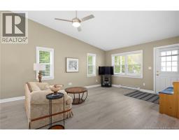 29 Maple Trail Lane, photo 5