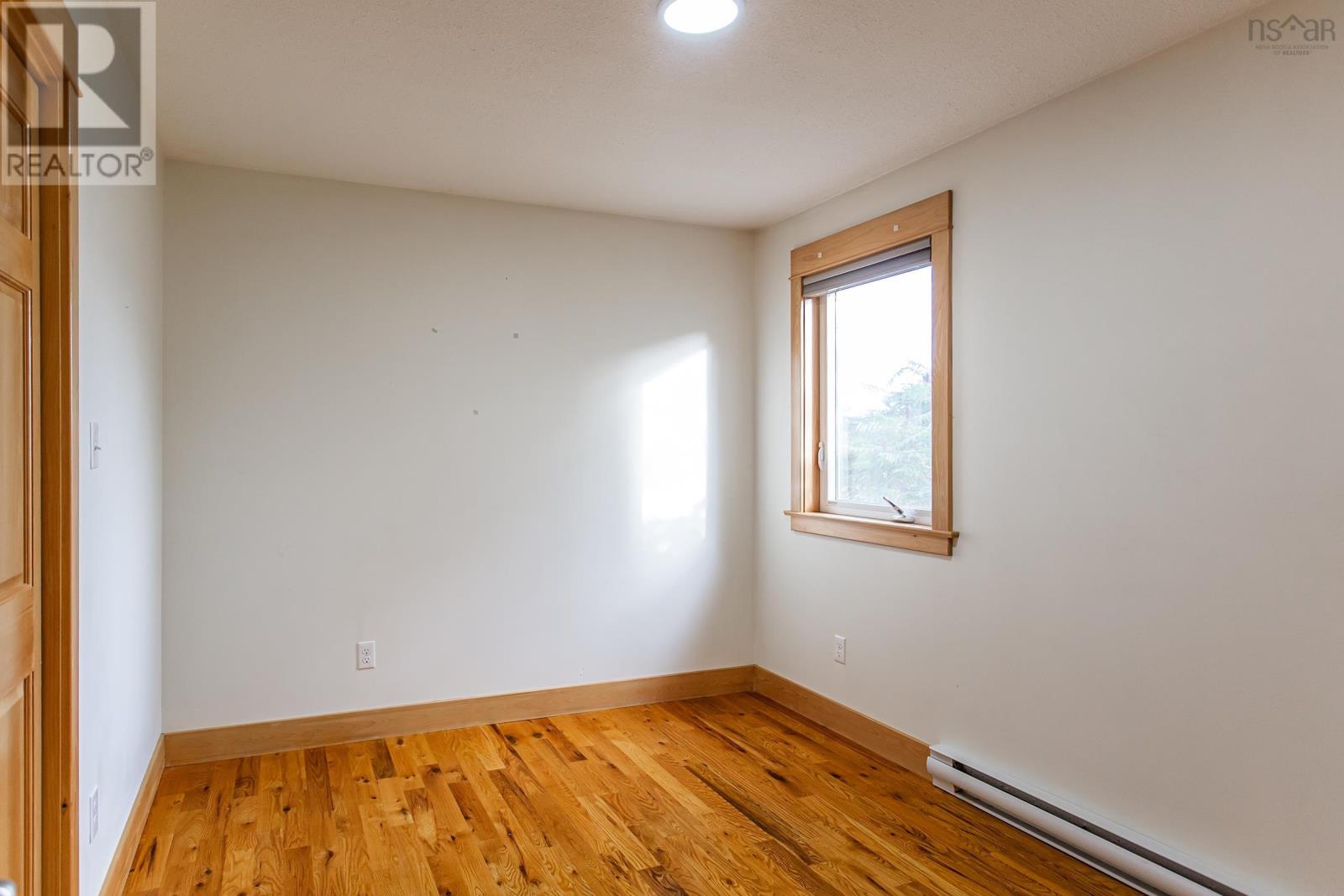 12240 Shore Road - 20