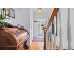 4pc Bathroom - 10 Dawson Street, Dartmouth, NS B3A3A7 Photo 6