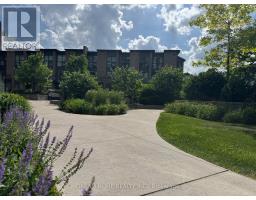 B2 - 3 Falaise Road, Toronto, ON M1E3B6 Photo 9