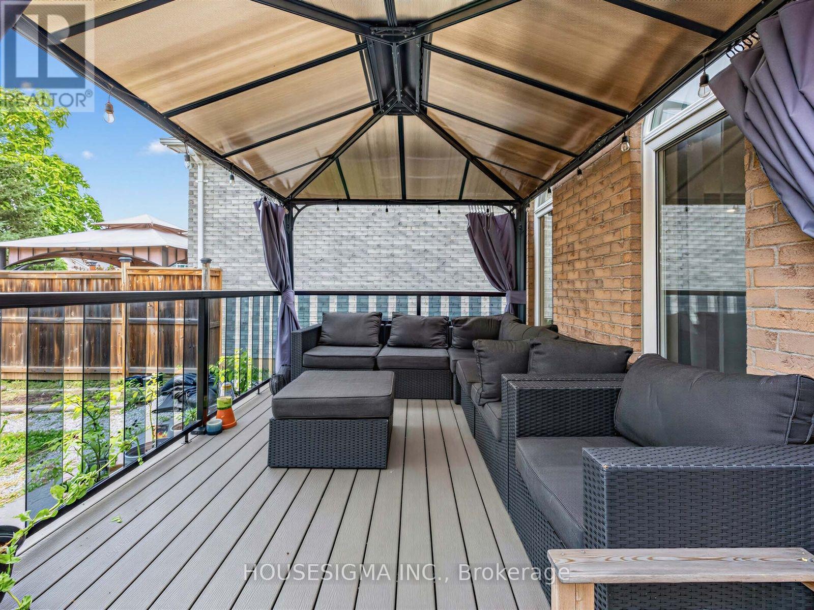 554 ALDERSHOT DRIVE - 28