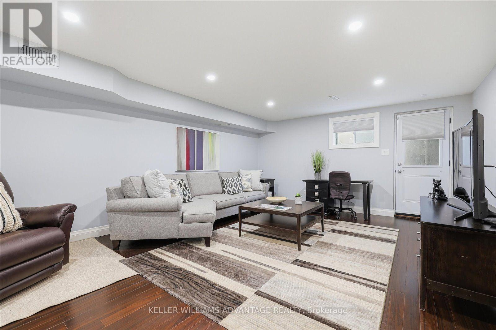 85 SARAH ASHBRIDGE AVENUE - Image 37