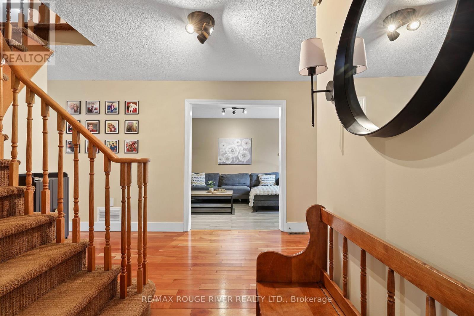 648 COGNAC CRESCENT - 20