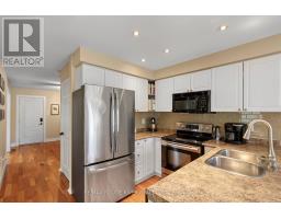 648 Cognac Crescent, Pickering, ON L1X1L8 Photo 15