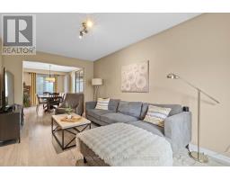 Laundry room - 648 Cognac Crescent, Pickering, ON L1X1L8 Photo 8
