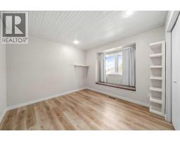 11 Taylor Crescent Se, Medicine Hat, AB T1B3X5 Photo 26