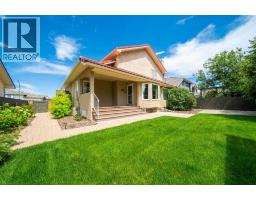 11 Taylor Crescent Se, Medicine Hat, AB T1B3X5 Photo 40
