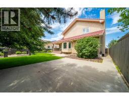 11 Taylor Crescent Se, Medicine Hat, AB T1B3X5 Photo 41