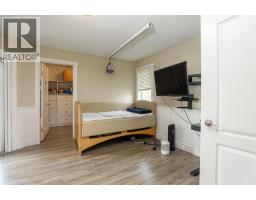 Storage - 14 Centennial Place, Magrath, AB T0K1J0 Photo 9