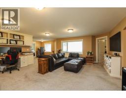 14 Centennial Place, Magrath, AB T0K1J0 Photo 25