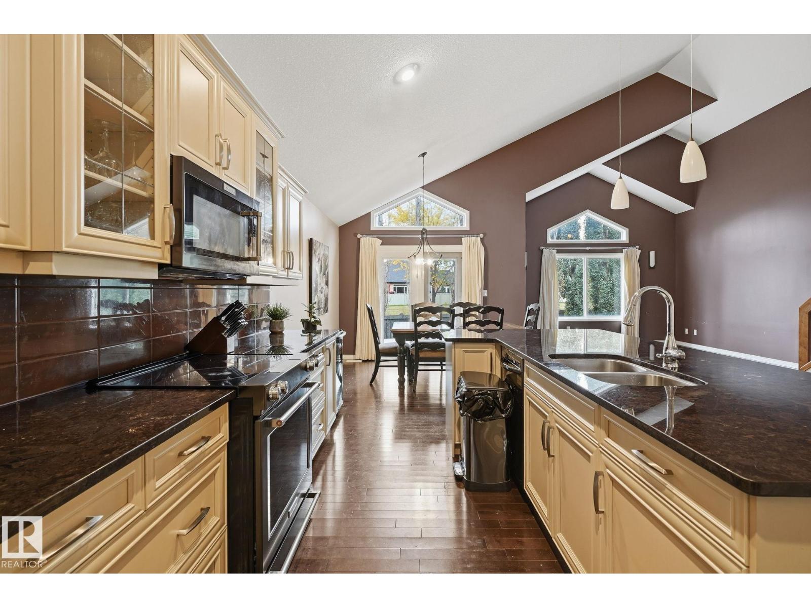 1209 CUNNINGHAM DR SW - 14