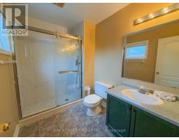 Bedroom 3 - 30 Emery Hill Boulevard, Markham, ON L6C2W7 Photo 6