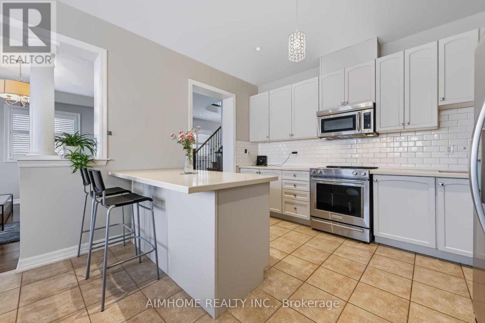 168 KEN LAUSHWAY AVENUE - 11
