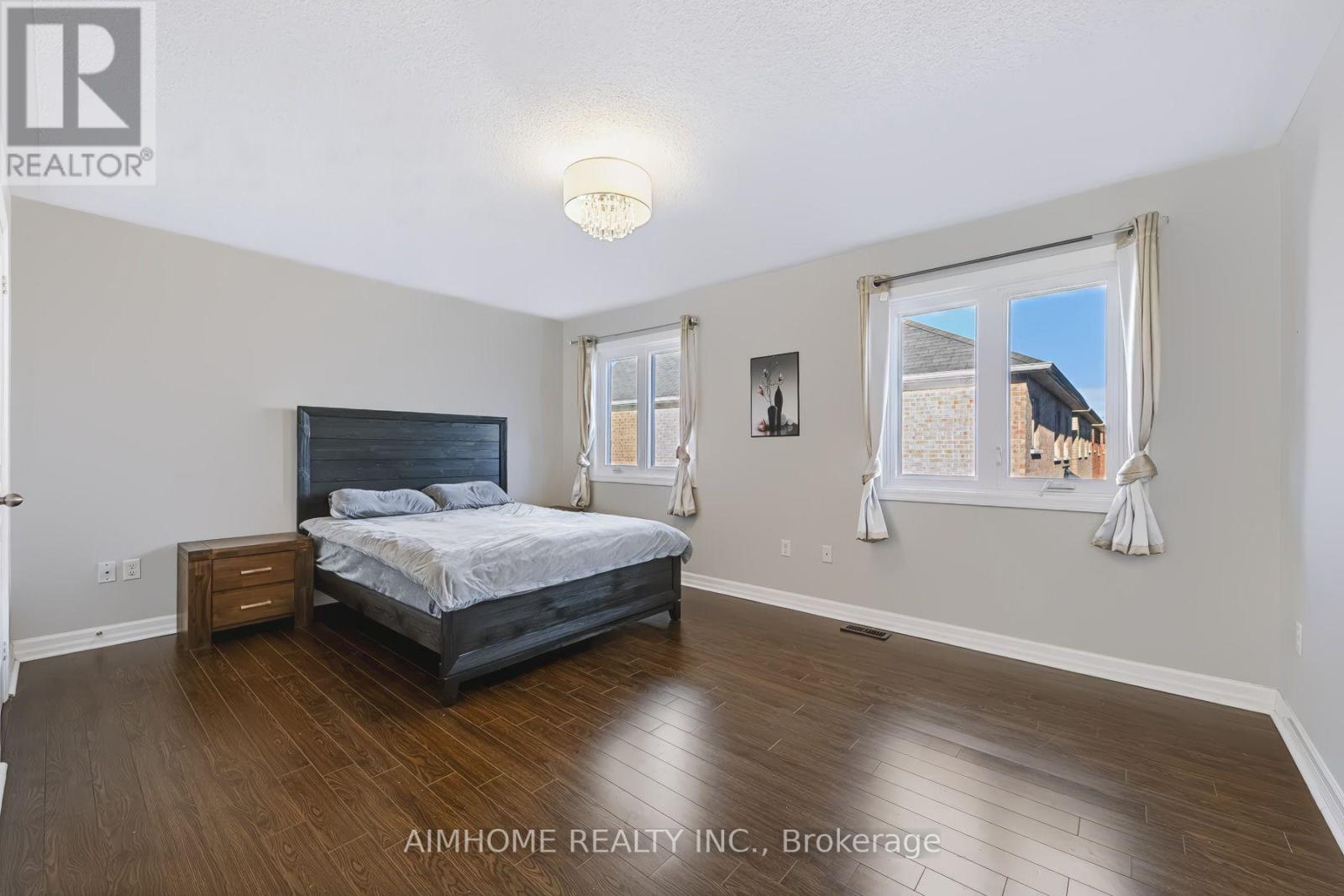 168 KEN LAUSHWAY AVENUE - 16