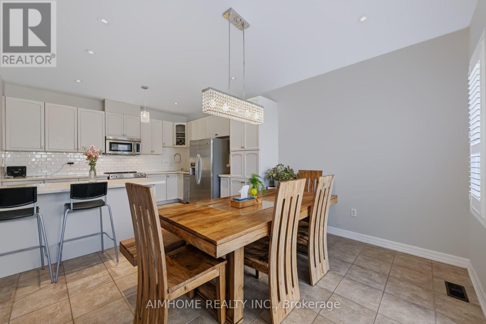 168 KEN LAUSHWAY AVENUE - 9