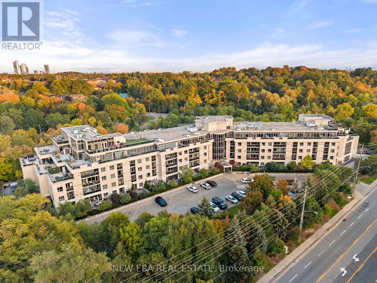 #PH20 8201 ISLINGTON AVENUE - 2