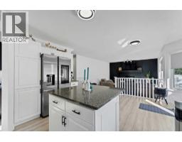 4pc Bathroom - 107 Sunset Road Sw, Medicine Hat, AB T1B4V8 Photo 13