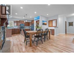 295 Aspen Hills Close SW - photo 4
