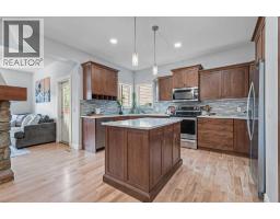 295 Aspen Hills Close SW - photo 7
