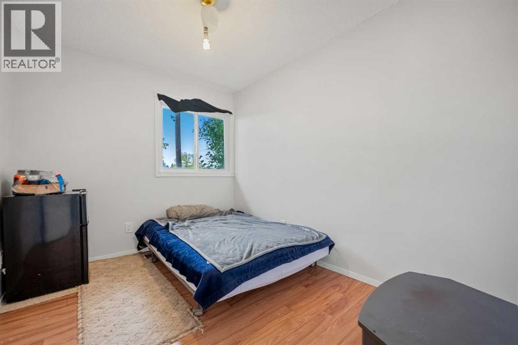 1219 68 Street NE - 19