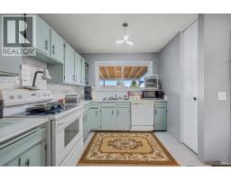 1219 68 Street NE - photo 13