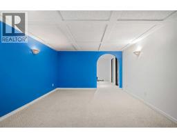 1219 68 Street NE - photo 26