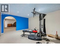 1219 68 Street NE - photo 30
