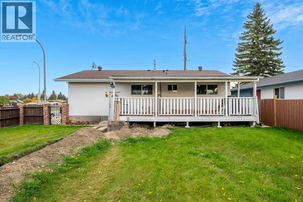 1219 68 Street NE - 37